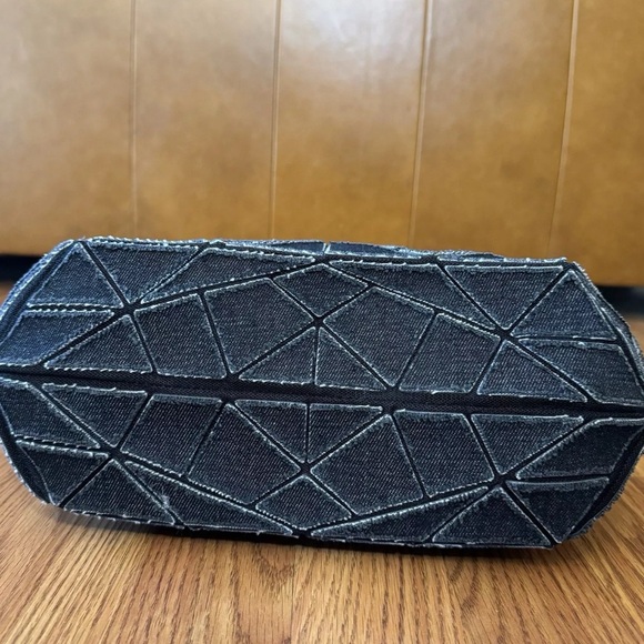❌ SOLD ❌ Vintage Issey Miyake Bao Bao Bag Black Distressed Denim Y2K *No Shoulde - Picture 4 of 13